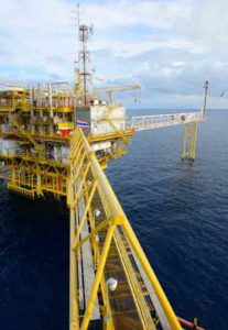 Equipment Accident Kills Worker on Oil Rig in Gulf of Mexico