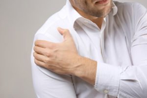 What Is the Average Settlement for Shoulder Pain After a Car Accident?